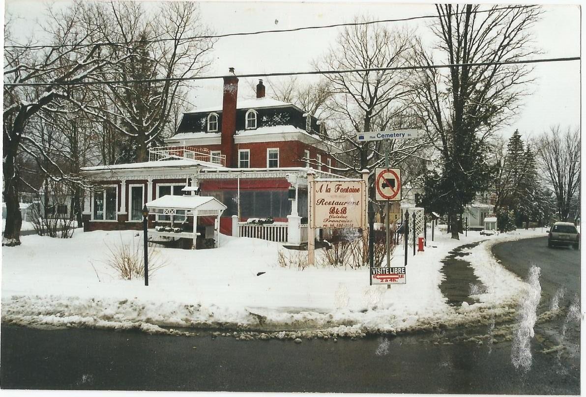 Auberge A La Fontaine Sutton Exterior photo